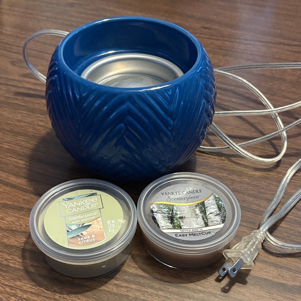 Yankee Candle Scenterpiece Blue Electric Wax Warmer 2 Easy Melt Cups